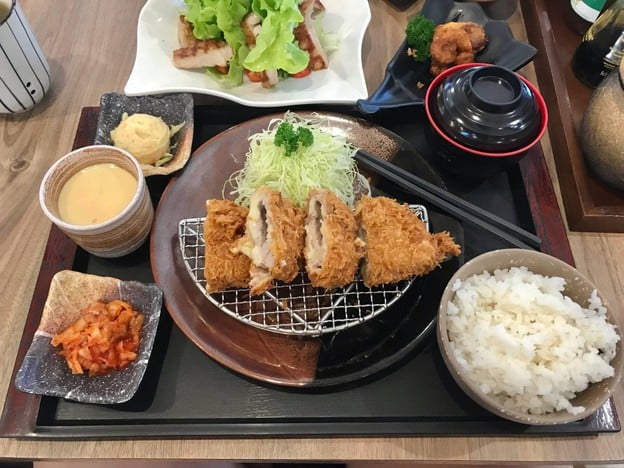 Aso Tonkatsu เดอะมอลล์ท่าพระ