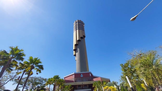 หอโหวด 101