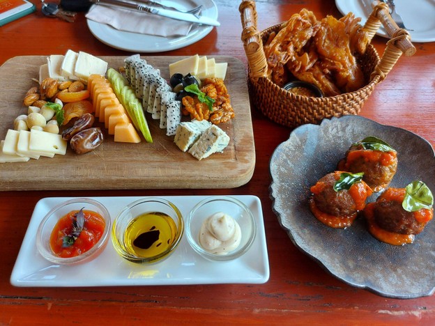 เมนูของร้าน Silhouette bar by reverie siam
