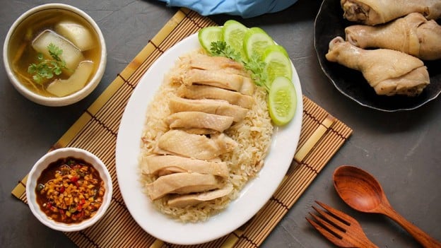 ข้าวมันไก่พิชัยไก่ตอน เชียงใหม่