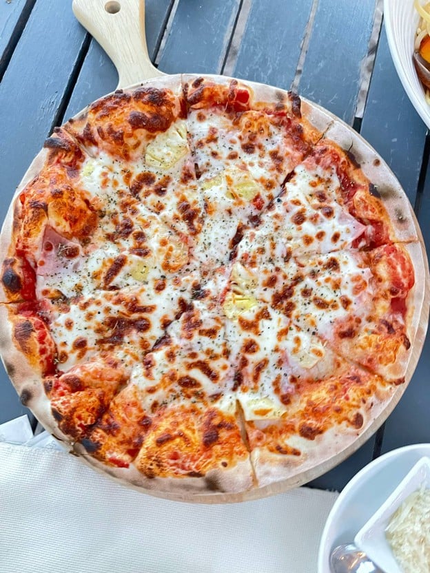 เมนูของร้าน Coast Beach Club & Bistro Krabi Centara Grand