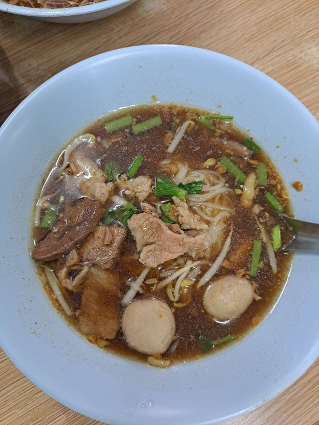 เมนูของร้าน เกตุโอชา ก๋วยเตี๋ยวเนื้อ