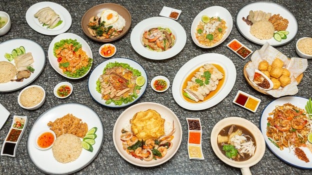 หอมฉุยข้าวมันไก่สิงคโปร์ เสนานิคม1