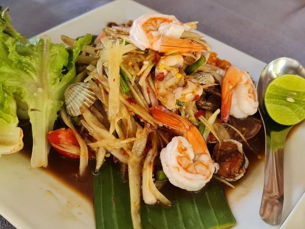 แซ่บในหลืบ at โต้งน้อย by Jacky