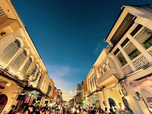 ถนนคนเดินภูเก็ต หลาดใหญ่