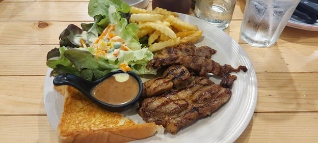 LUCKY DAY STEAK654 สาขาร้อยเอ็ด