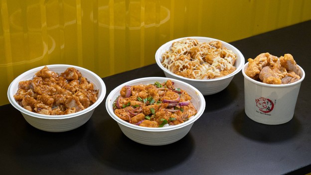 ไก่โตเกียว  โลตัส วิภาวดี