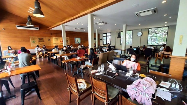 Oasis Coffee Rangnam สาขา 1 รางน้ำ