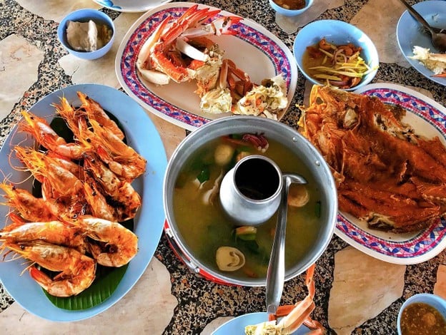 อุดมฟาร์ม อ่างศิลา