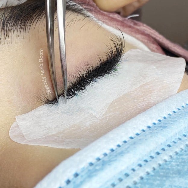 เมนูของร้าน Merrily Lash Room