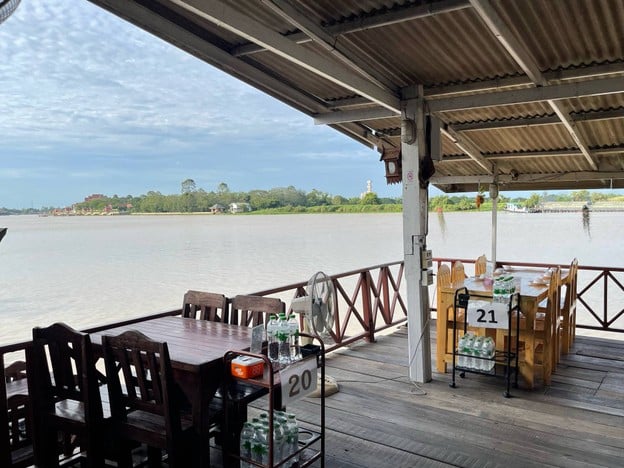 ร้านจ่าเถื่อน สามโคก