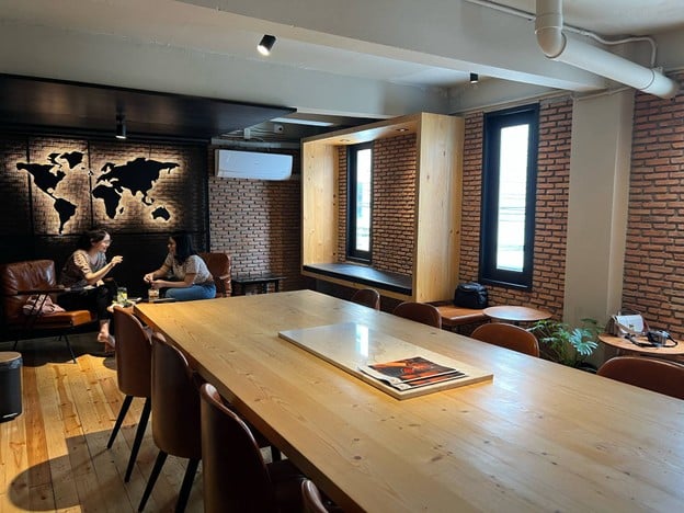 BLACK (Black Specialty Coffee & Slow bar) โครงการ เดอะ ฮับ พหลฯ อารีย์