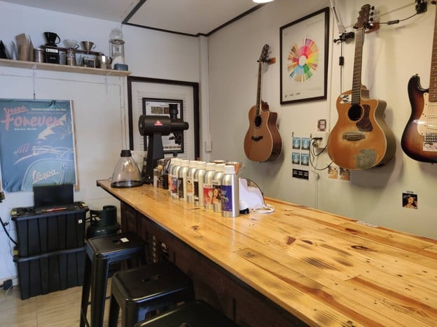 บรรยากาศ SUB SUB COFFEE ROASTER ชัยนาท