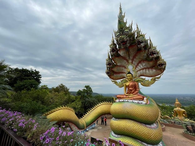 วัดถ้ำผาแด่น