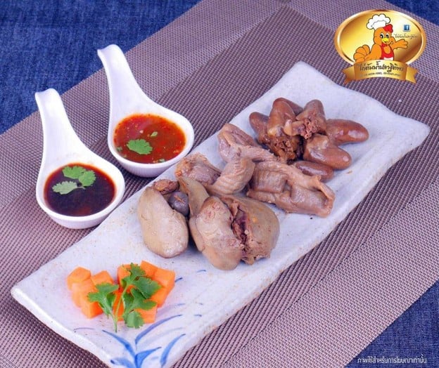 เมนูของร้าน ไก่ต้มน้ำปลาฐิติพร สุขุมวิท23 สุขุมวิท 23