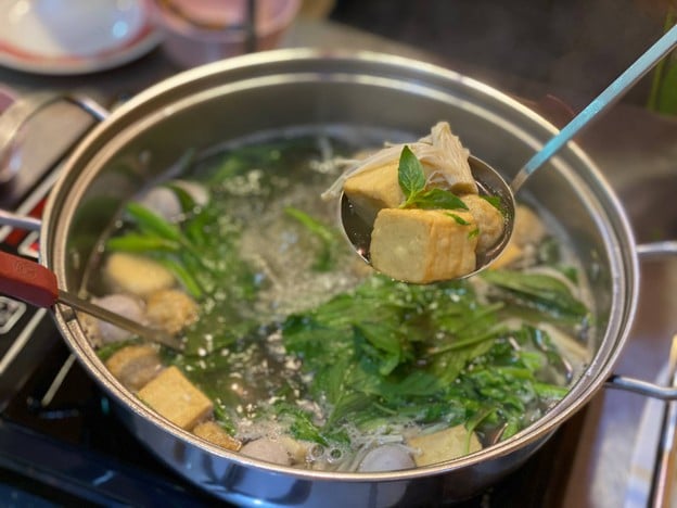 เฝอหม้อไฟ วงเวียนใหญ่ (Phomorfai wongwianyai)  ไม่มีสาขา -