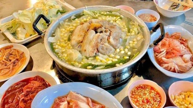 คิมหมูกระทะ กังสดาล