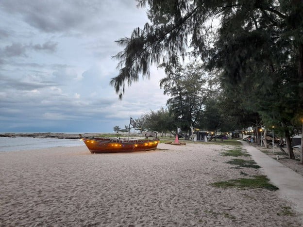 บรรยากาศ หาดจอมพล