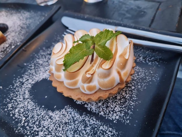 เมนูของร้าน Oceanside Beach Club & Restaurant