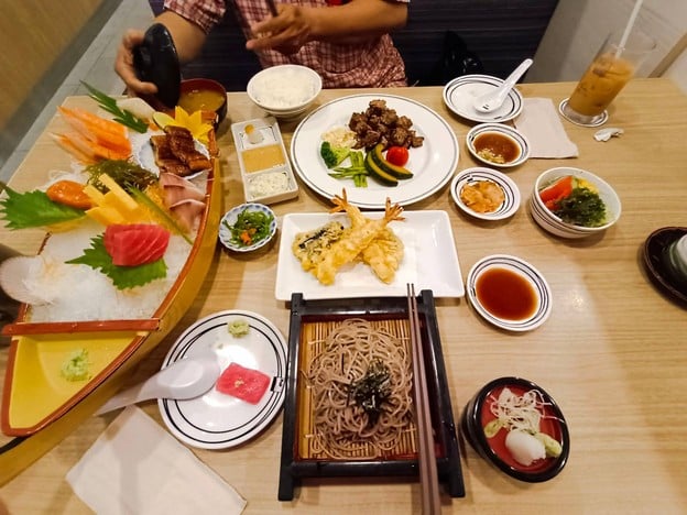 เมนูของร้าน Fuji Japanese Restaurant เดอะมอลล์ ท่าพระ