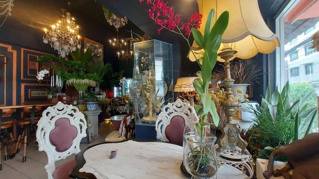 Fiore Galleria Flower Cafe