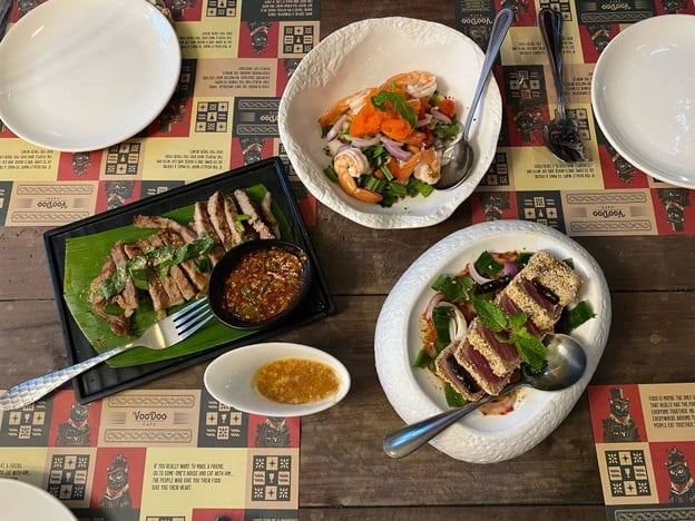 Voodoo Cafe (วูดู คาเฟ่ ฮาลาล) มิตรไมตรี 6 หนองจอก กทม.