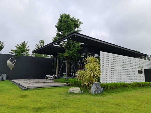 Fieldter Cafe' & อานัว อีสานกายะ