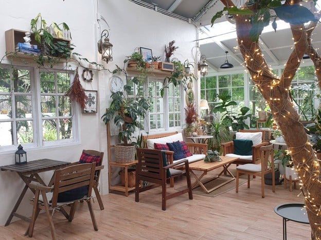 บรรยากาศ THE CREEPER HOUSE