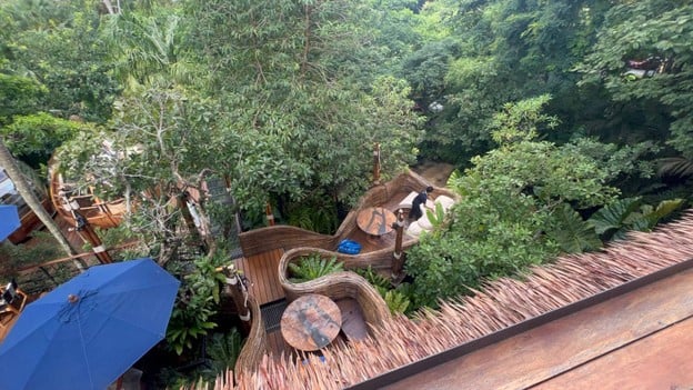 Three Monkeys Restaurant วิชิต