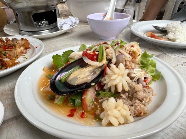 White House Beach café and restaurant