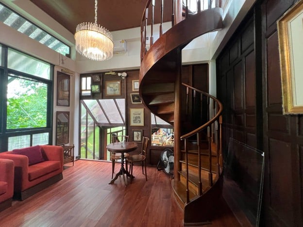 ชมปรางค์ ChomPrang