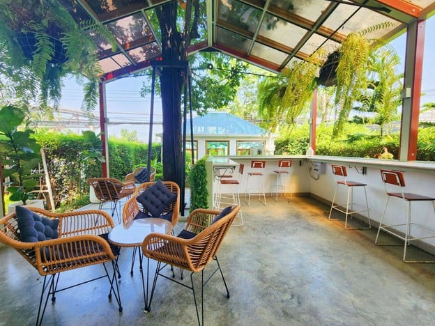 Pareto Cafe' พาเรโต้ คัฟเฟ่ หน้าโรงเรียนอนุบาลปทุมธานี