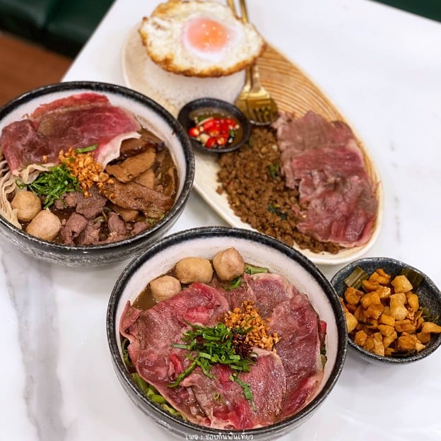 วัวกิว - ก๋วยเตี๋ยวเนื้อพ่นไฟ (Wuagyu) 101 True Digital Park