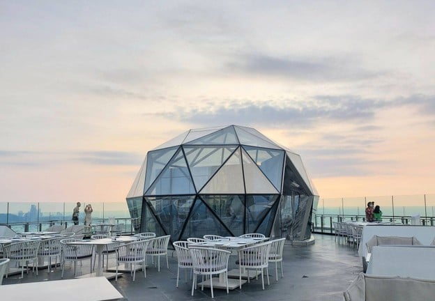 The Sky 32 Grande Centre Point Pattaya