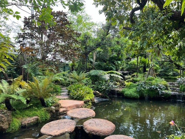 หวังว่า คาเฟ่ แอนด์ เรสเตอรองท์ ถ.บางขุนเทียน-ชายทะเล