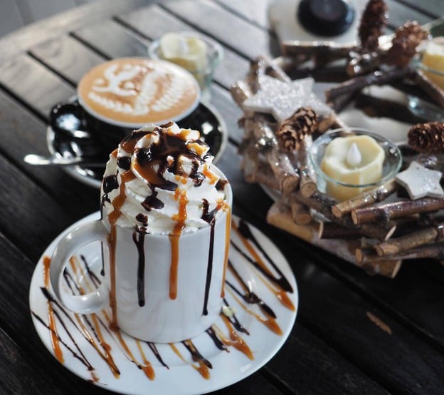 The Hub Cafe and Eatery พระราม 9