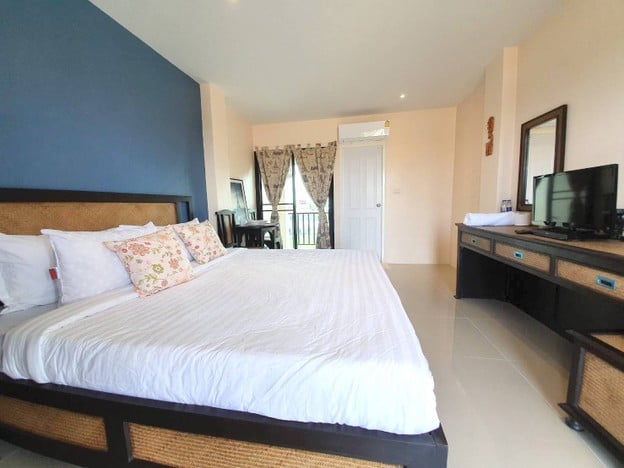 แอทสมุทรสาคร