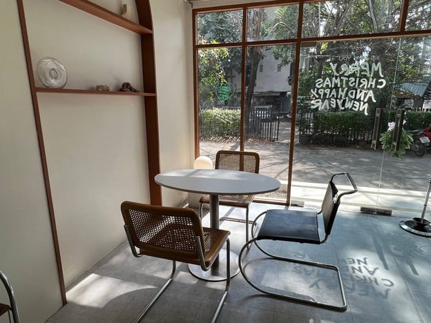 บรรยากาศ 8 days a week