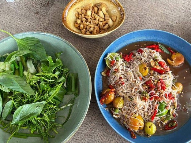 Phed Phed Cafe เซ็นทรัล ลาดพร้าว
