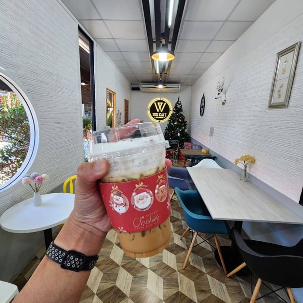 เมนูของร้าน WIN CAFE