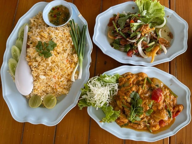 เมนูของร้าน ครัวคุณอรซีฟู้ด บางขุนเทียน