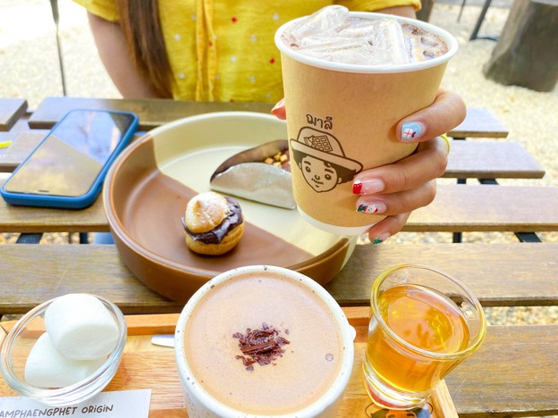 โกโก้-ช็อกโกแล็ตพรีเมียม เข้มข้น (ฌาลี Charlee Choco & Cocoa shop) กำแพงเพชร