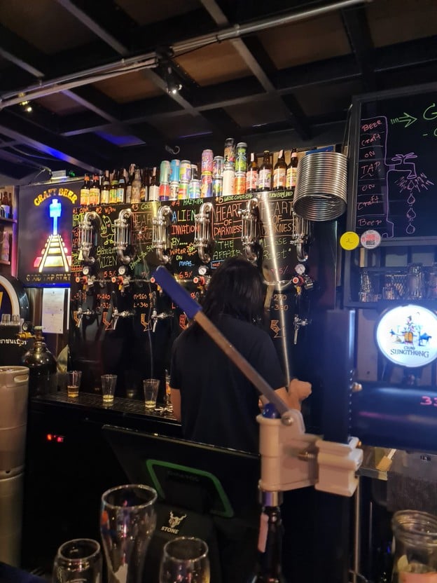 บรรยากาศ Good tap station craft beer bar