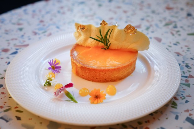 Le Paris Food&Baverage เอกมัย