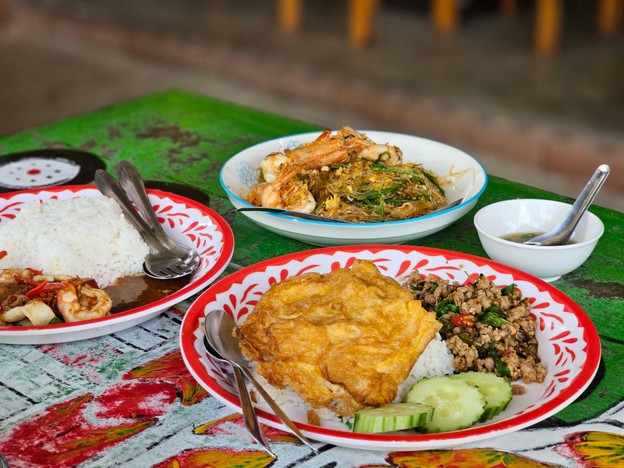 ครัวป้าแจ๊ว ซ.102 1