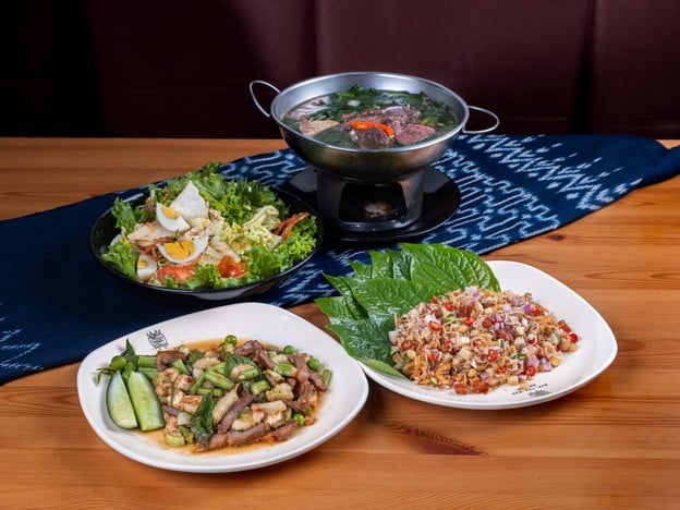 เมนูของร้าน บ้านท่าแพ  (BANTHAPAE)
