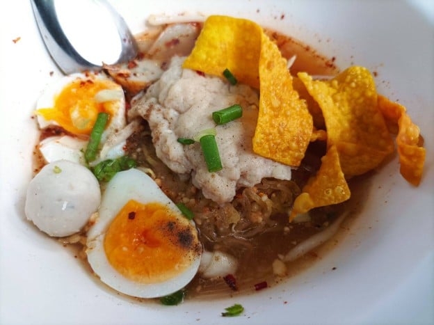 เมนูของร้าน ก๋วยเตี๋ยวหน้ามน