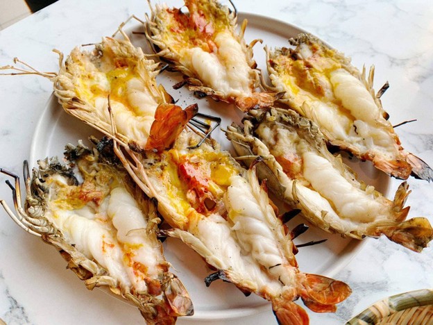 เจริญรุ่งเรือง บุฟเฟ่ต์นานาชาติ MS Siam Tower พระราม 3