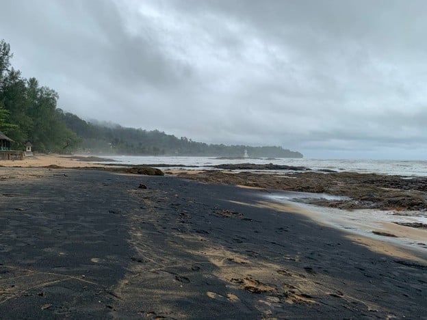 หาดนางทอง