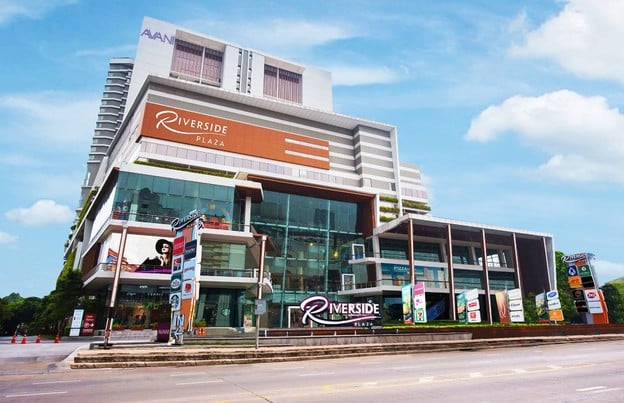 บรรยากาศ Riverside Plaza